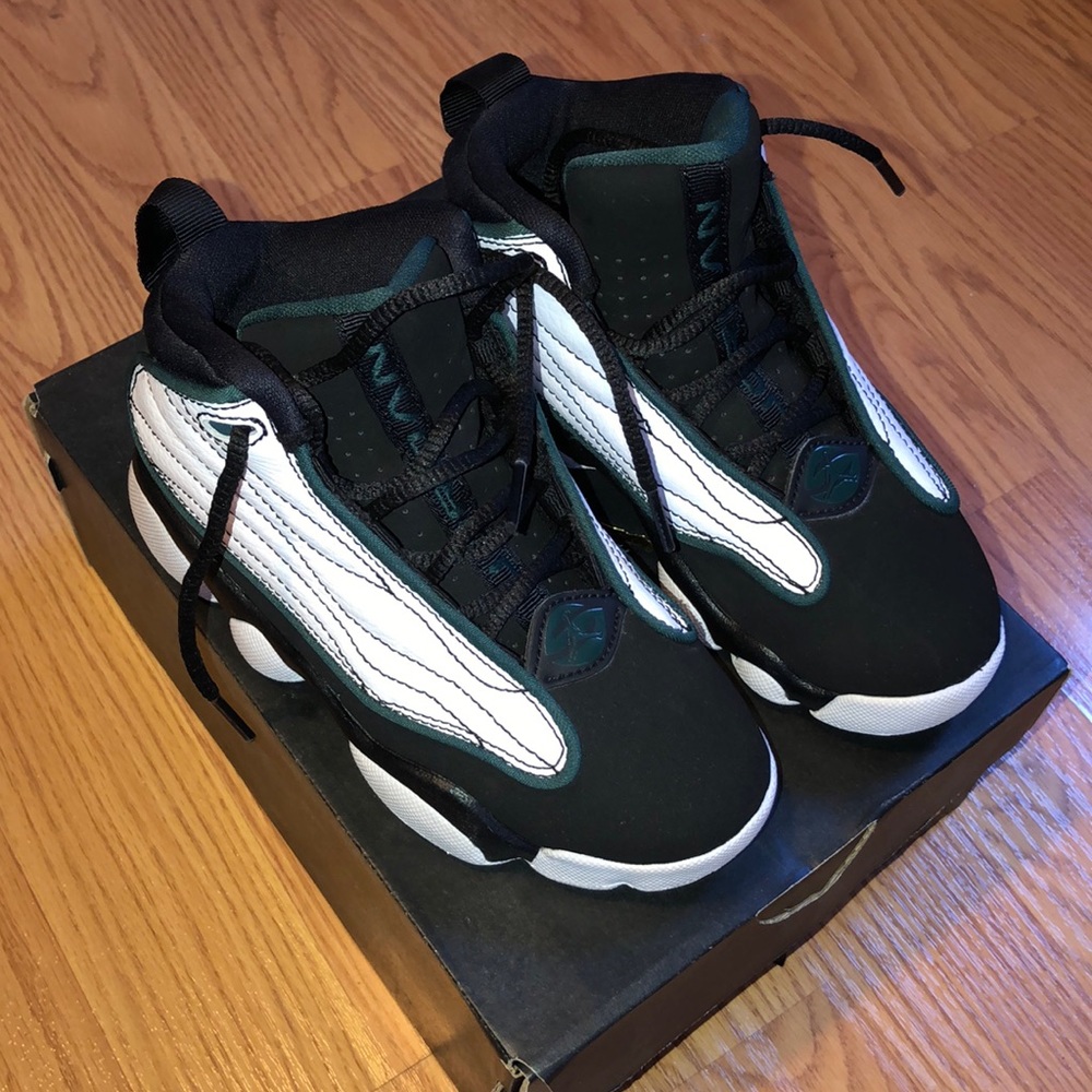 Jordan Sneakers